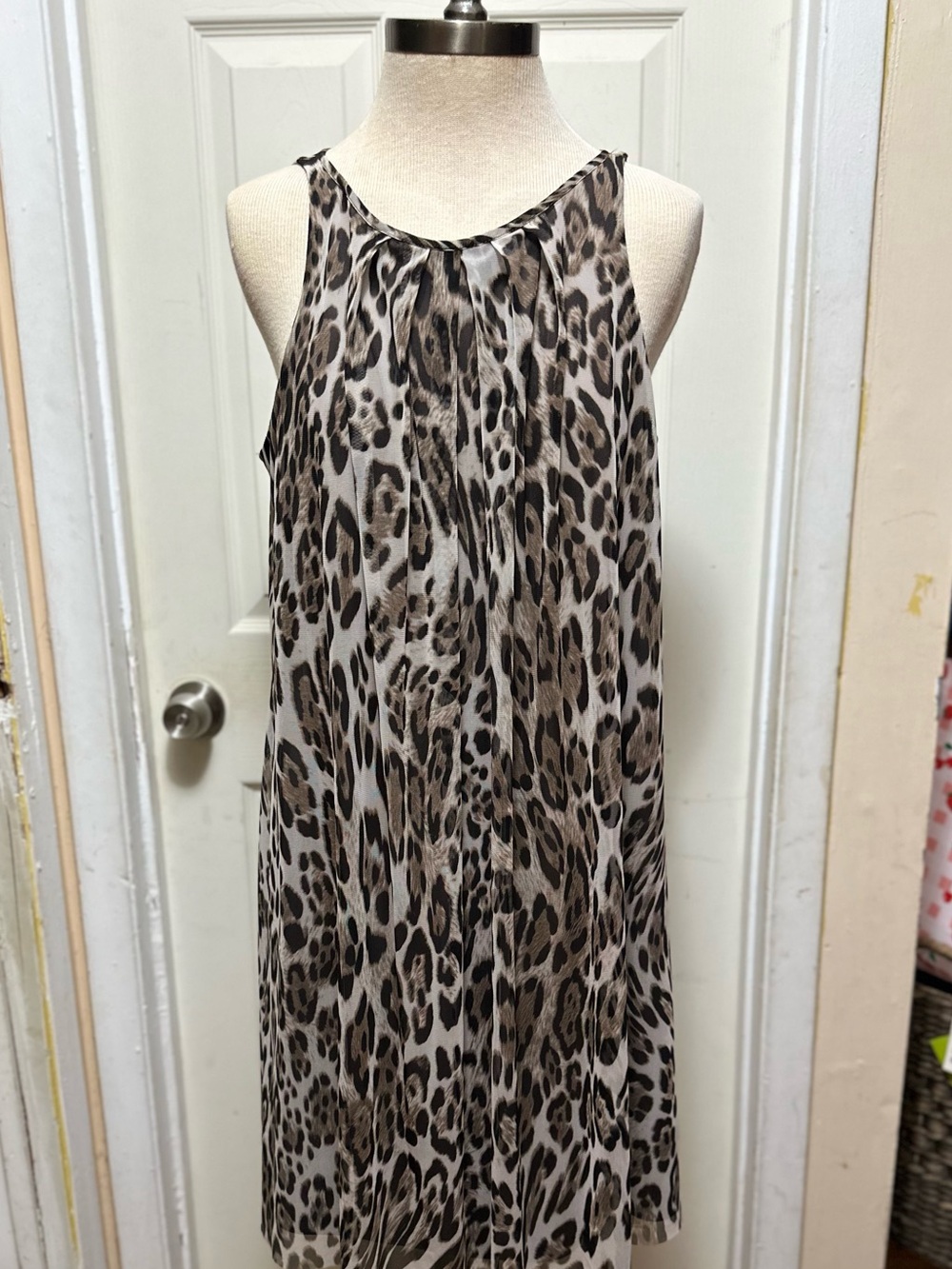 Alfani Leopard Print Sleeveless Woman’s shift  Dress - Brown & Black Size 8 #556